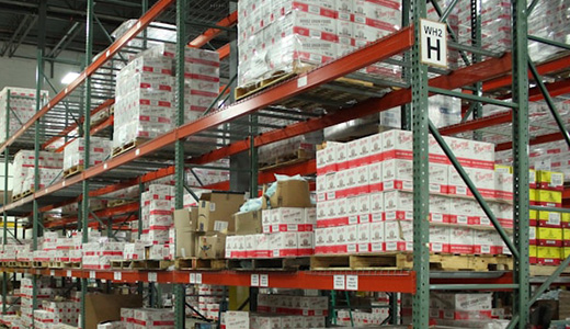 What is warehouse manager roles and responsibilities?